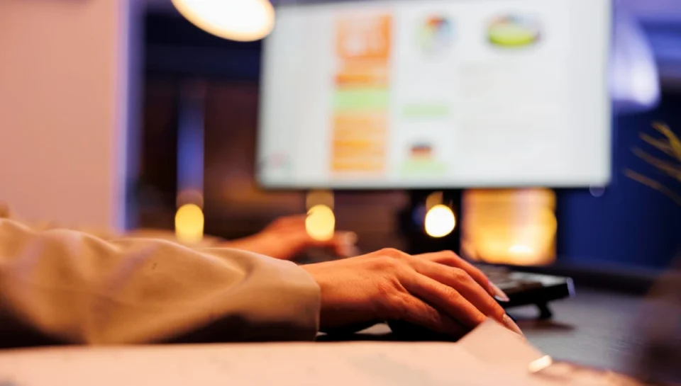 landing-page-nedir-kurumsal-siteden-farki-0001 landing-page-nedir-kurumsal-siteden-farki-0001
